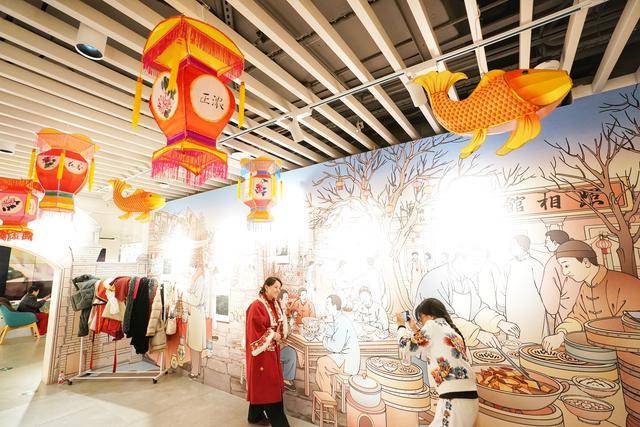 去圖書館、書店、廟會、市集“閱啟新春”，北京年味書香濃