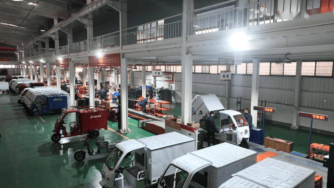 從“製造”到“質造”！辛集快遞車馳騁京津冀