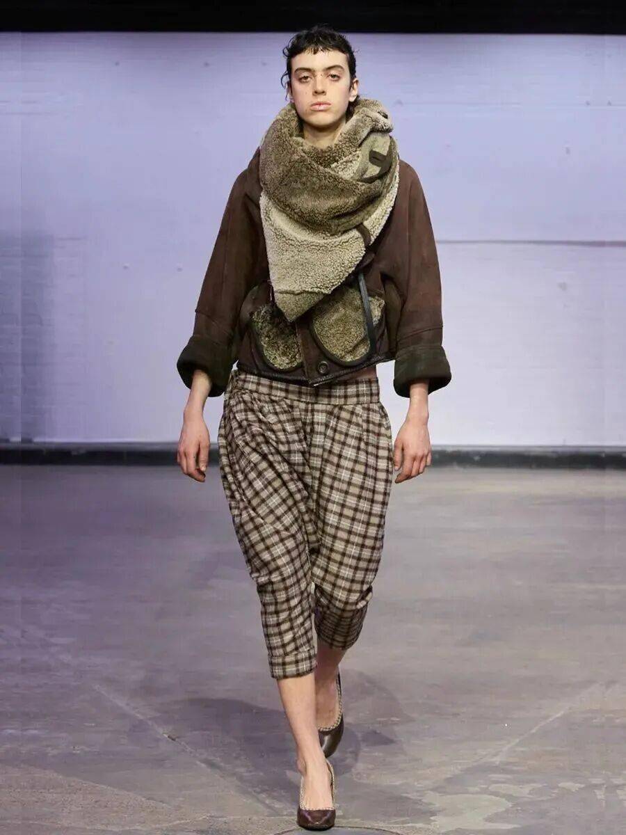 服裝畢業設計釋出 | 2026中央聖馬丁藝術與設計學院-研究生服裝畢業秀！