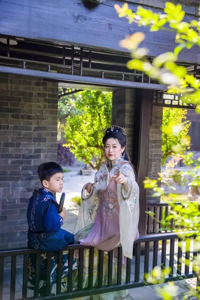 清明假期遛娃天花板！來臺兒莊古城解鎖親子“玩中學”的春日童話~