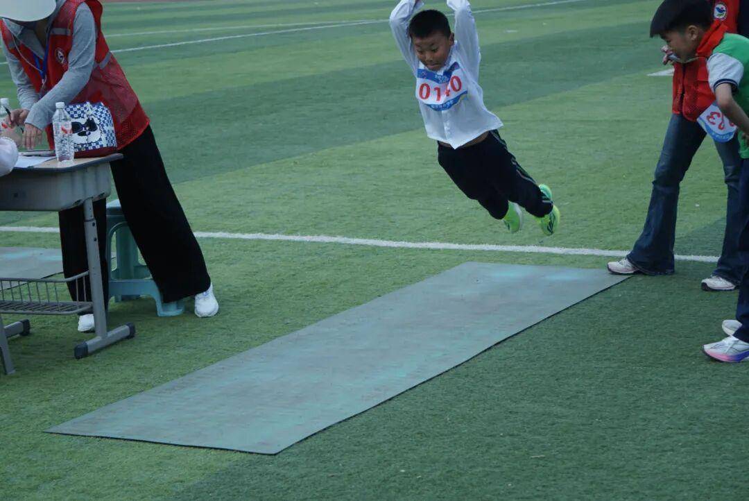 原創臨沂第六中學太原路校區小學部舉行2026年春季運動會