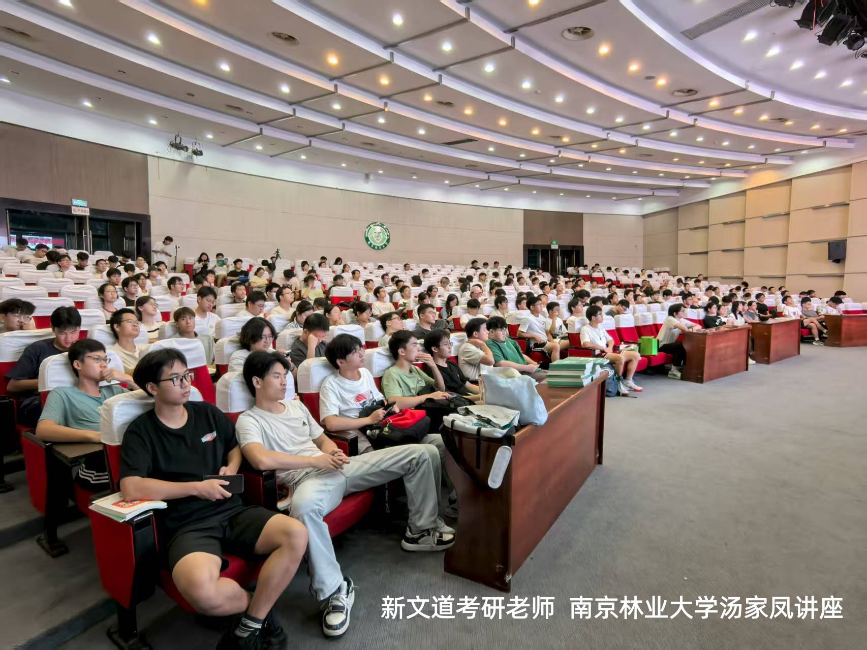 考研機構全日制的學習環境如何？靠譜藝術考研機構的環境