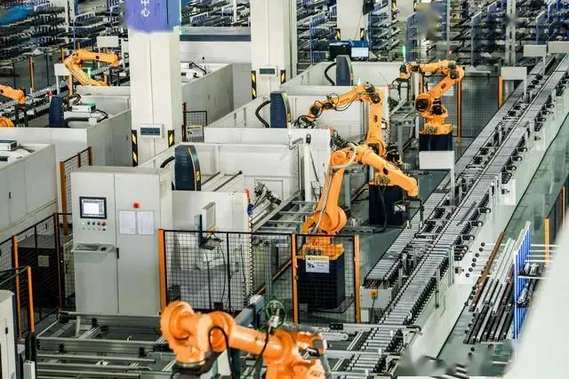 皇派門窗朱夢思接受新華網專訪：皇派門窗11年堅守416隔音日，守護人居“靜”界