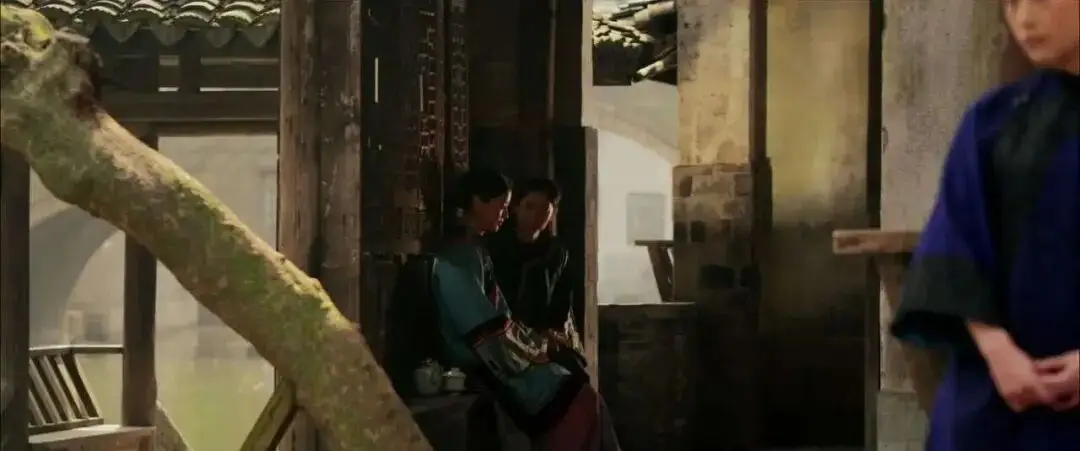 有“獨立女性”，就一定要有“落後女性”嗎？