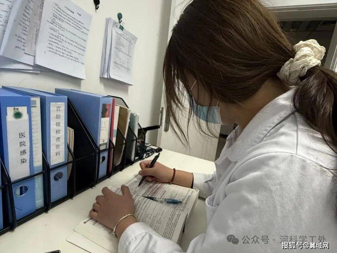 河北科技學院暑假大學生“返家鄉”社會實踐活動紀實報道