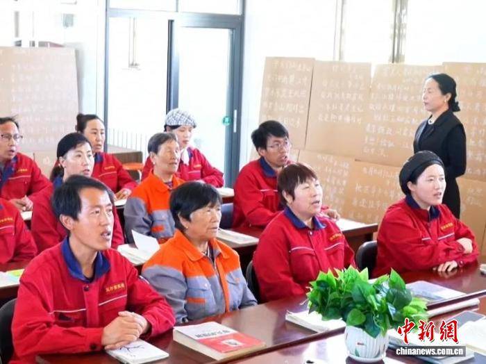 寧夏：移民村裡的詩意新生