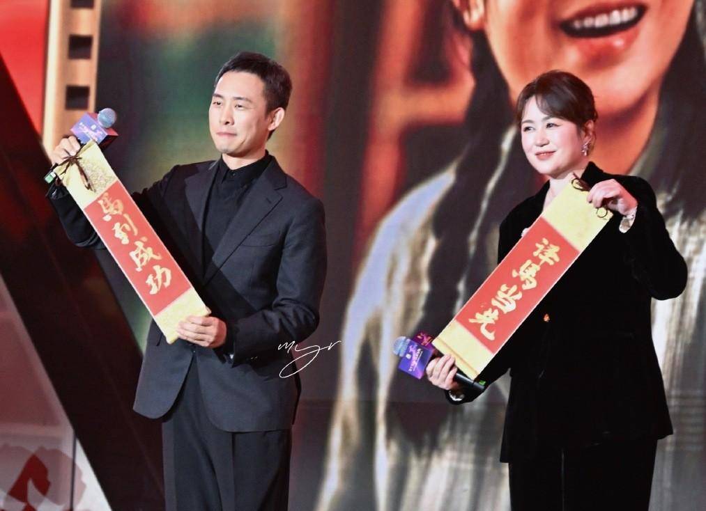 原創影視行業大洗牌！60位一線明星陷入長空檔，王一博超 800天未進組，到底發生了什麼
