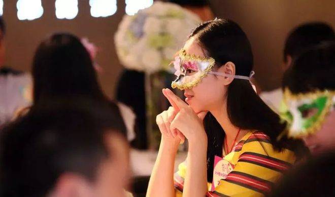 原創看了一個資料：城市相親男女比例達到1:40，男性的結婚意願，遠低於女性