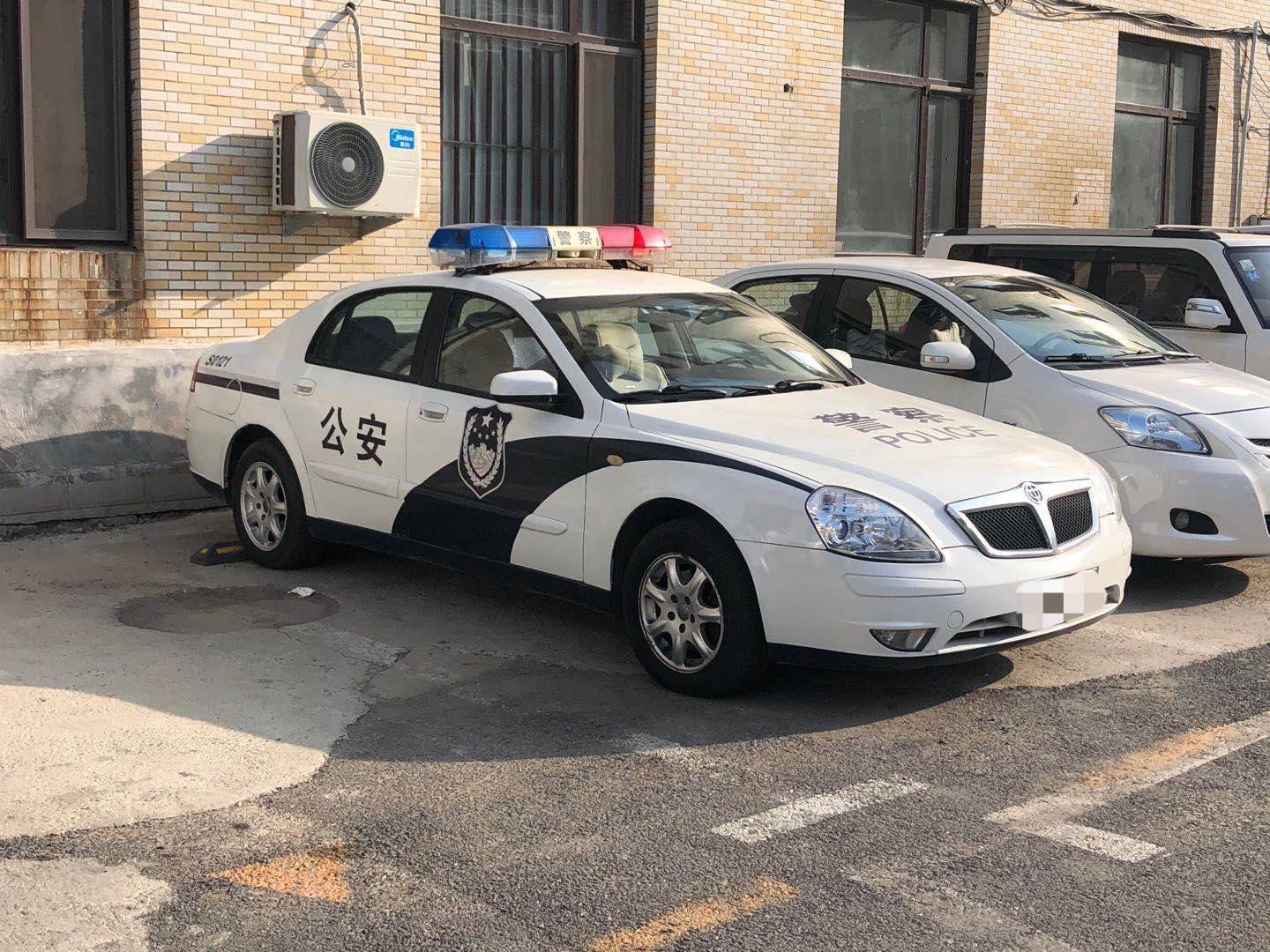 哥哥借弟弟戶口買房不過戶，弟弟舉報哥哥冒名上大學；最新進展