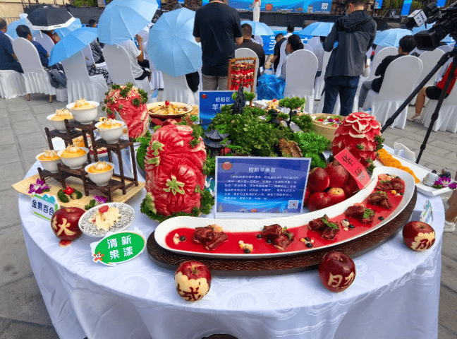 昭通舉辦美食文化宴 “一縣一宴”烹出縣域經濟新滋味
