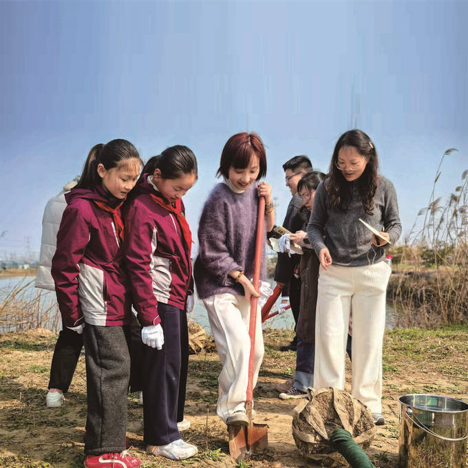 一位小學校長，何以成“年度人物”？