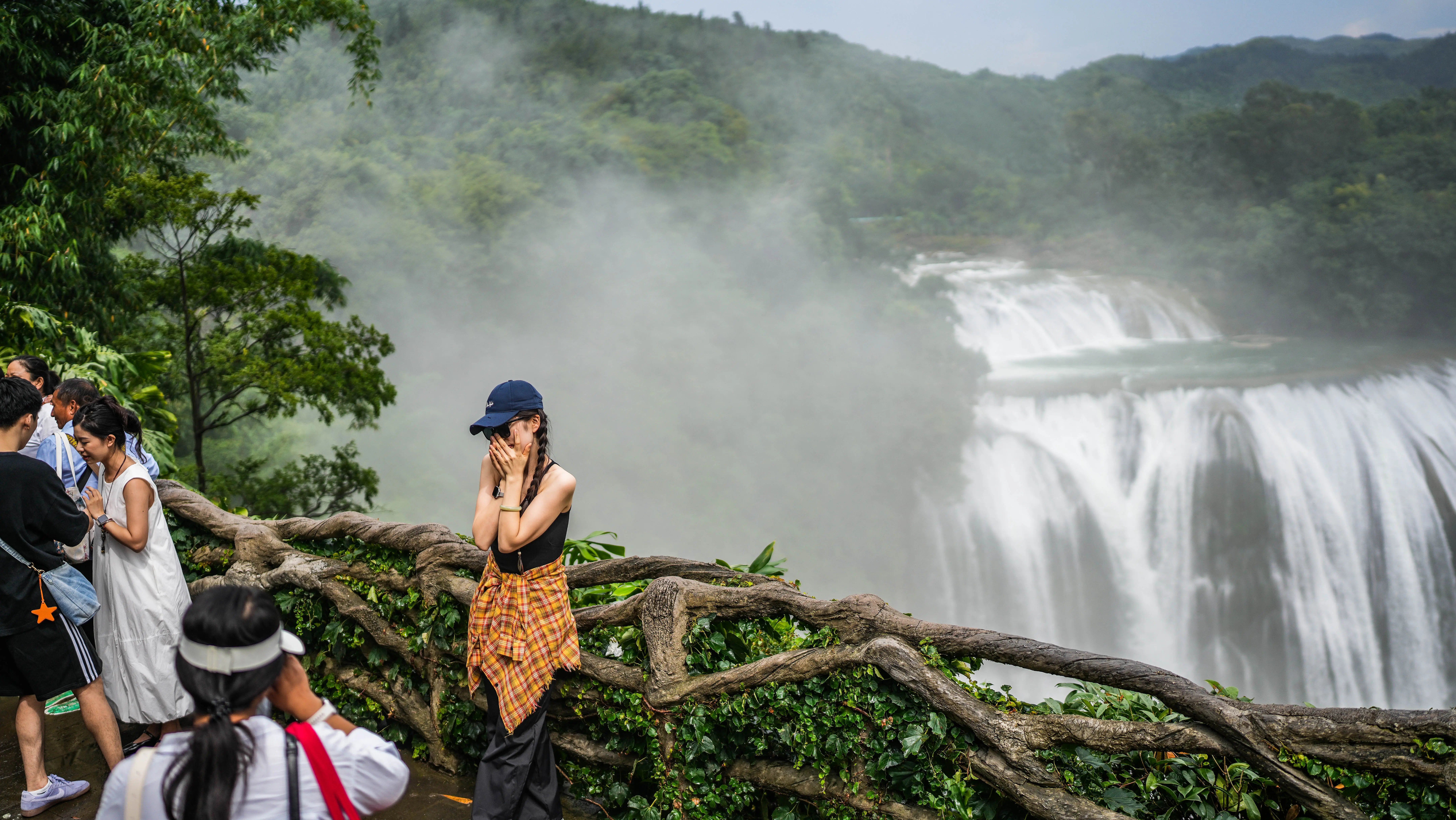 “涼氣候”帶來“熱經濟” 貴州避暑旅遊人氣旺