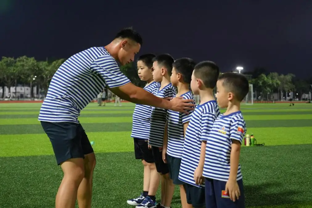 國防教育夏令營 軍營課堂見證軍娃別樣成長