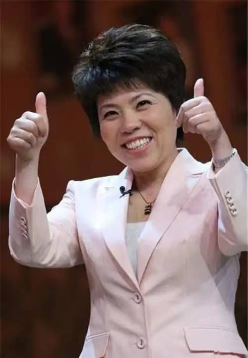 原創涉貪腐敗、敗光20億、移民改國籍，鄧亞萍身上的謠言一個比一個離譜！