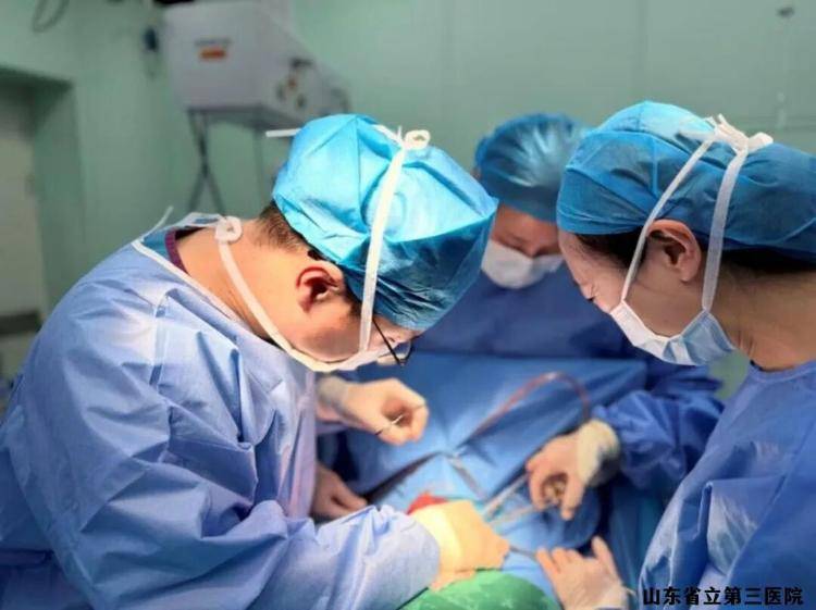 保命也保形：一位兩次患癌女性的乳房重建之路