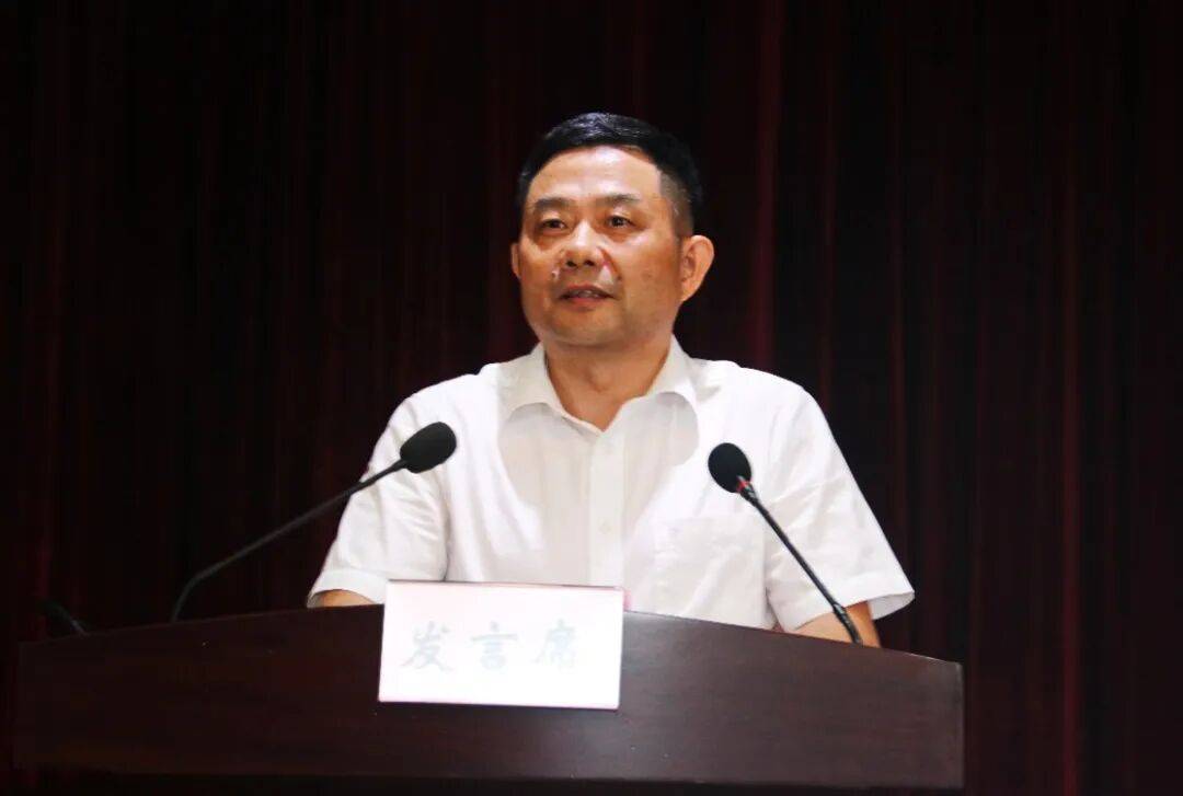 以優質資源築基，以協同共建致遠——幼兒園高質量教育資源建設研討會暨《幼兒園全域教育活動資源》新書釋出會在長沙舉行