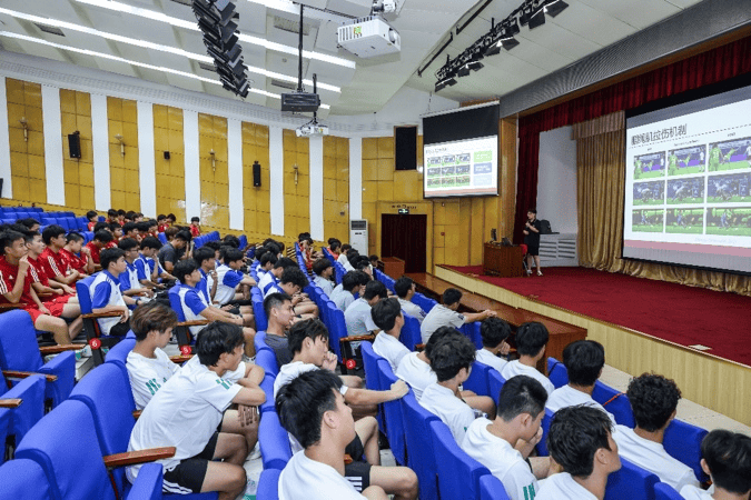 2026阿迪達斯大學足球冠軍邀請賽帶來高校賽事新體驗