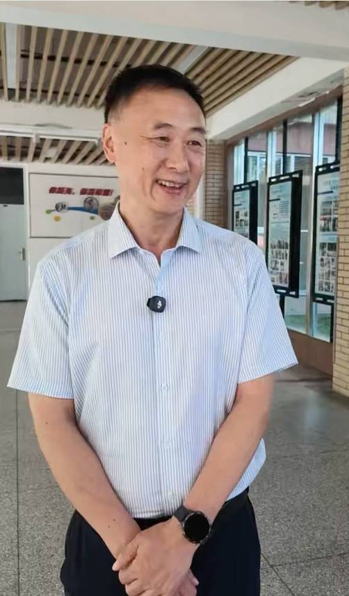 小學生捨不得喜愛老師 校長耐心回覆感動無數網友