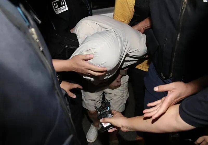 鄭昌聖，31歲！韓方公佈涉嫌殺害中國女留學生嫌犯正面照片，為期一個月